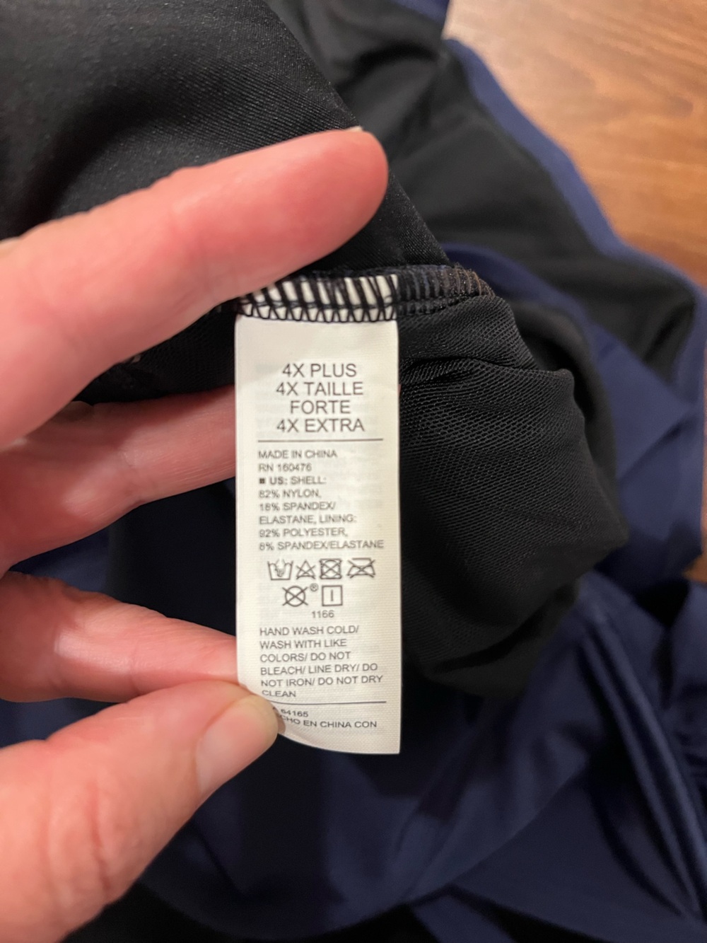 NWT Old Navy Wrap-Front Secret-Smooth Underwire Plus-Size Swimsuit Size 4X Plus - Picture 10 of 13